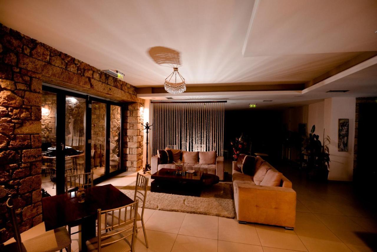 Melies Hotel Kokkinorrachi Buitenkant foto