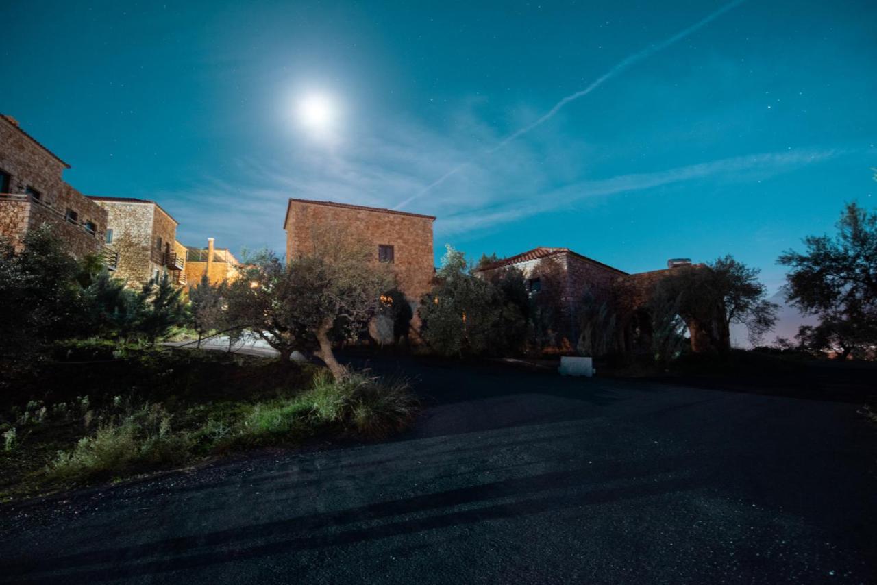 Melies Hotel Kokkinorrachi Buitenkant foto