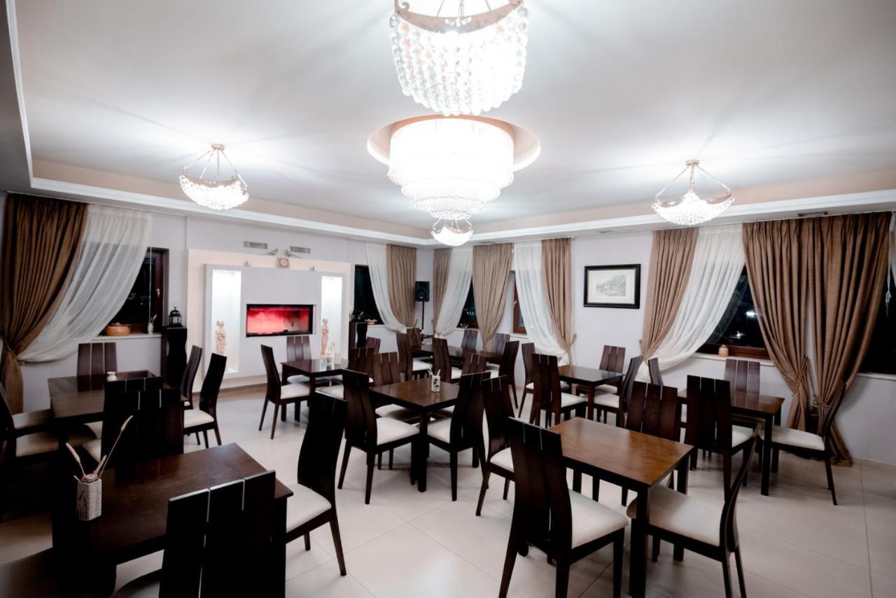 Melies Hotel Kokkinorrachi Buitenkant foto
