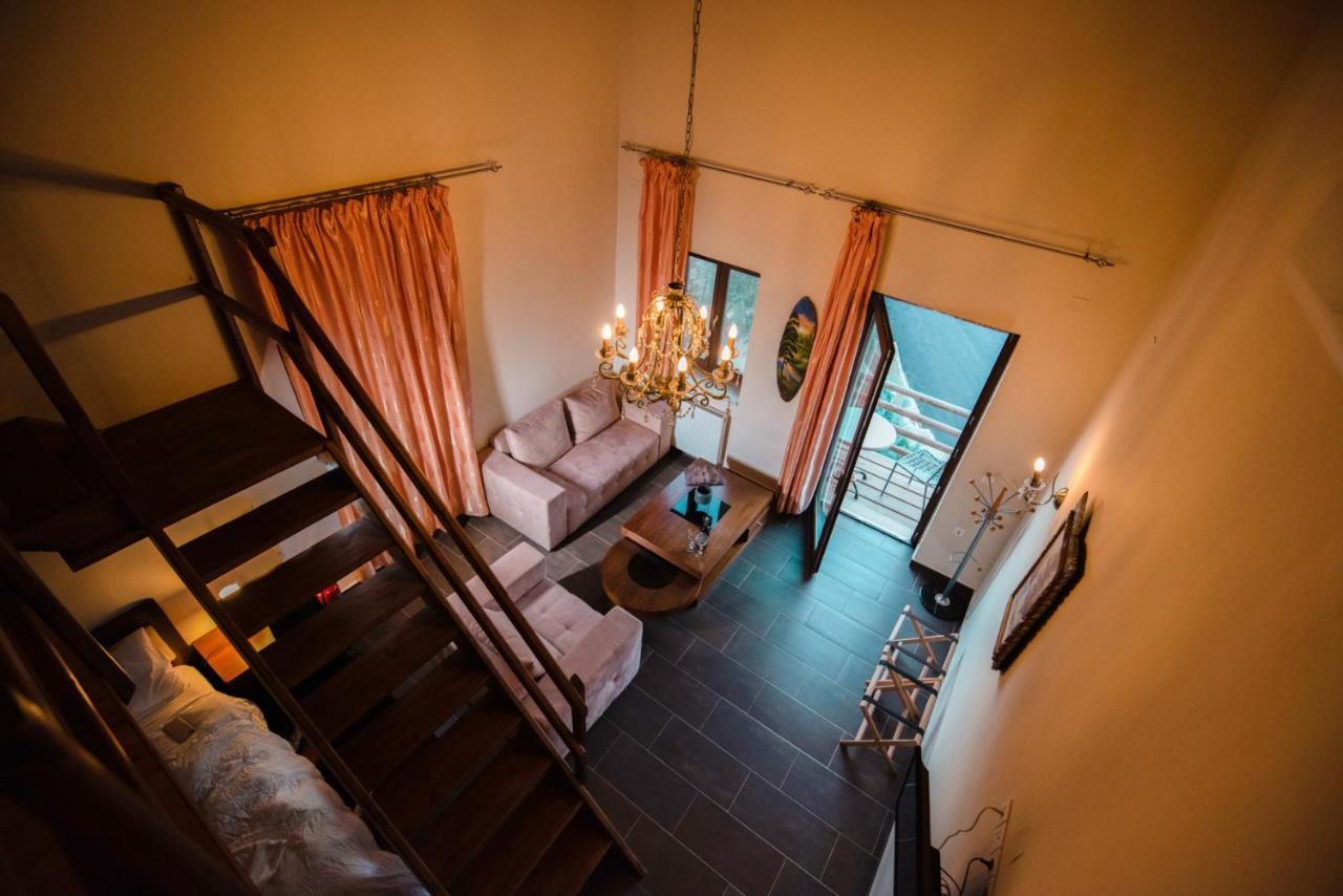 Melies Hotel Kokkinorrachi Buitenkant foto